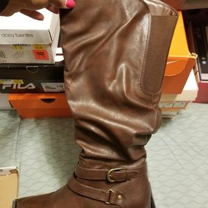 Brown boots